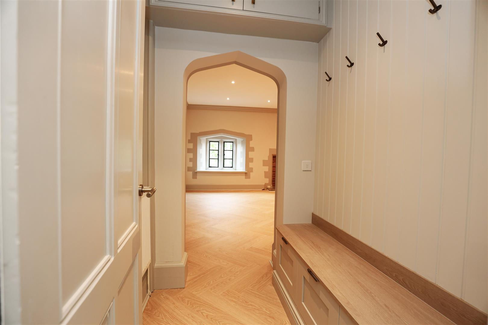 6 The Old Grammar School, Church Street, Cowbridge, CF71 7BB